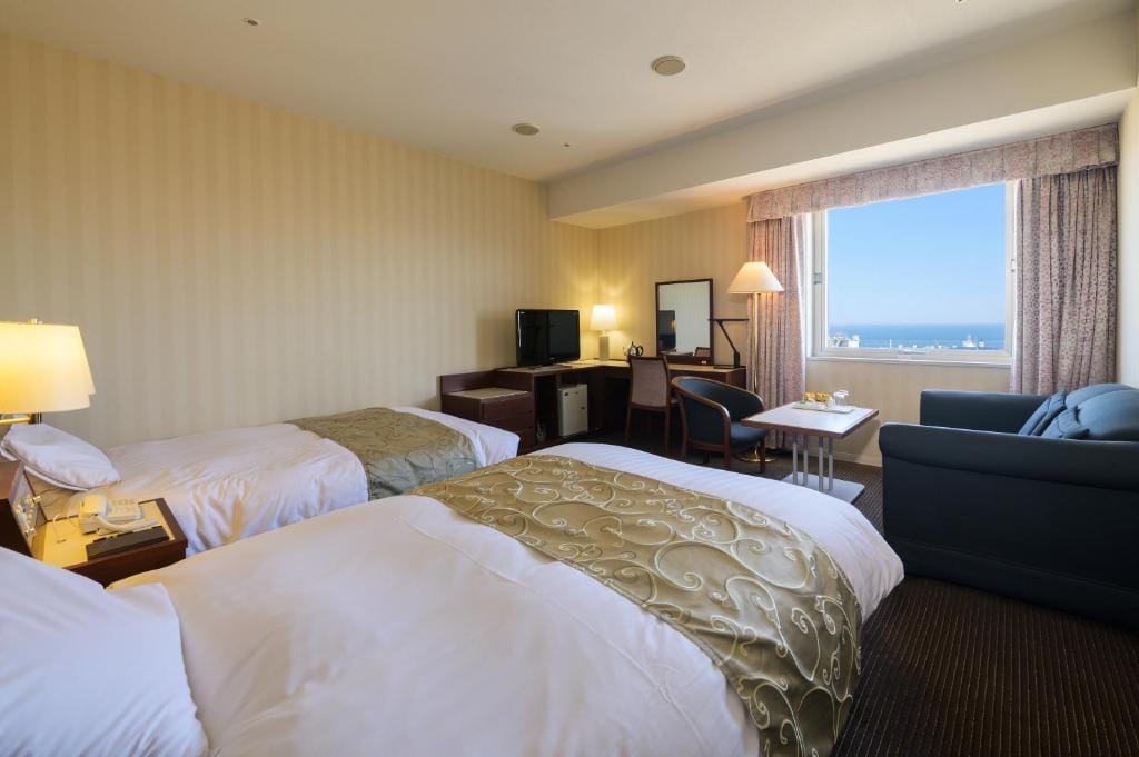 Hotel Aomori — 3