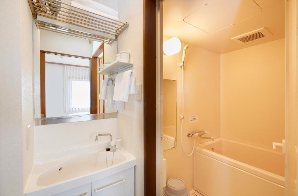 HOTEL MYSTAYS Aomori Station — 3