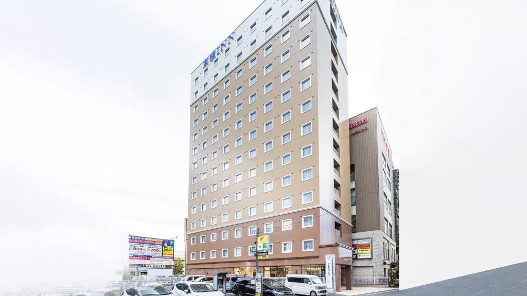 Toyoko Inn Kita-asaka-eki Nishi-guchi — 1