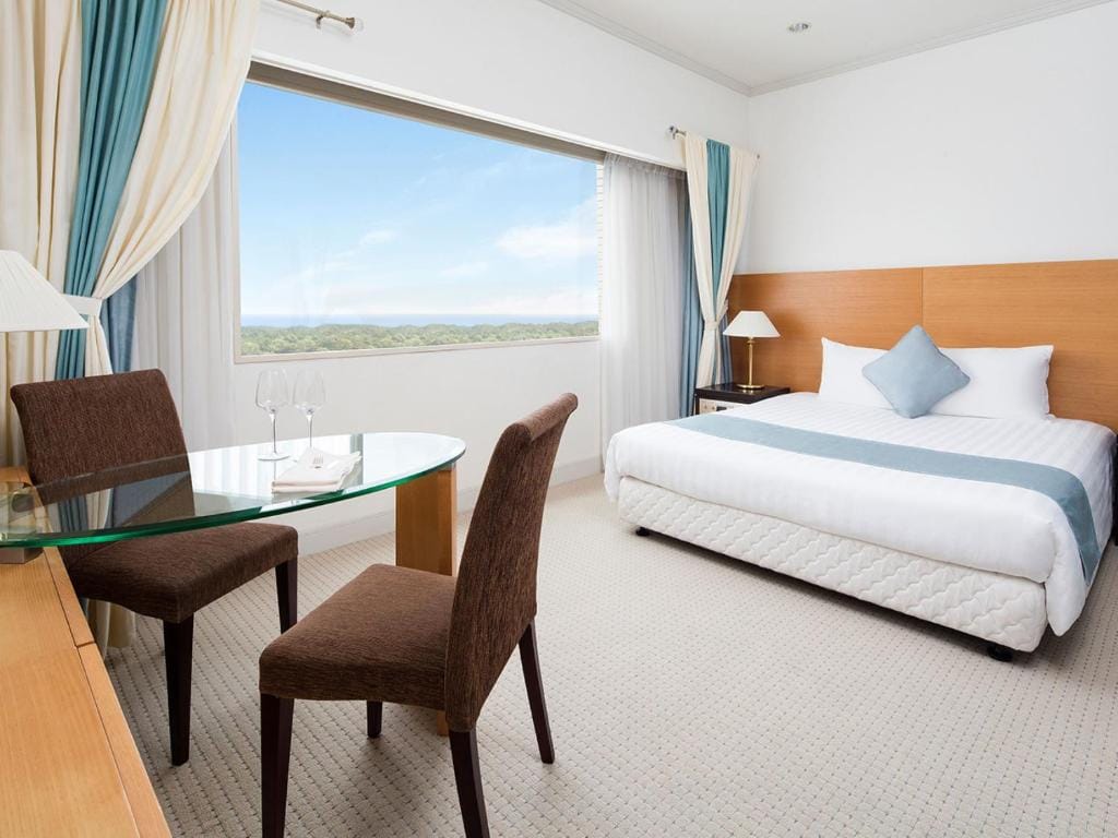 Hotel Francs — 3