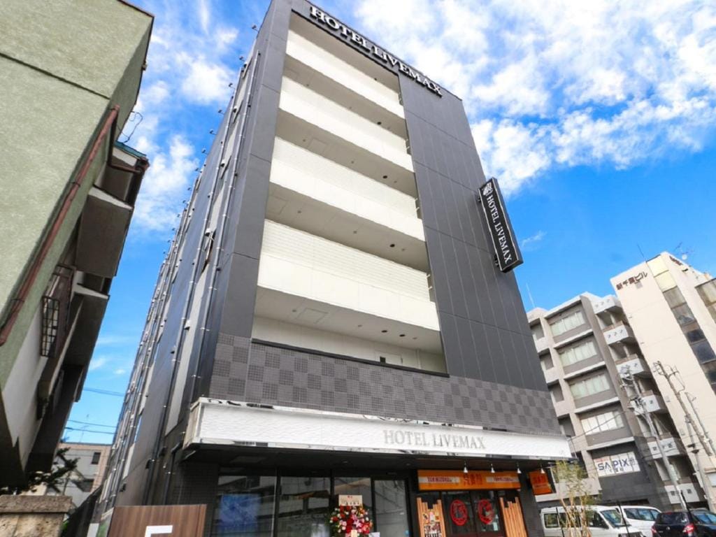 HOTEL LiVEMAX Chiba-Ekimae — 1