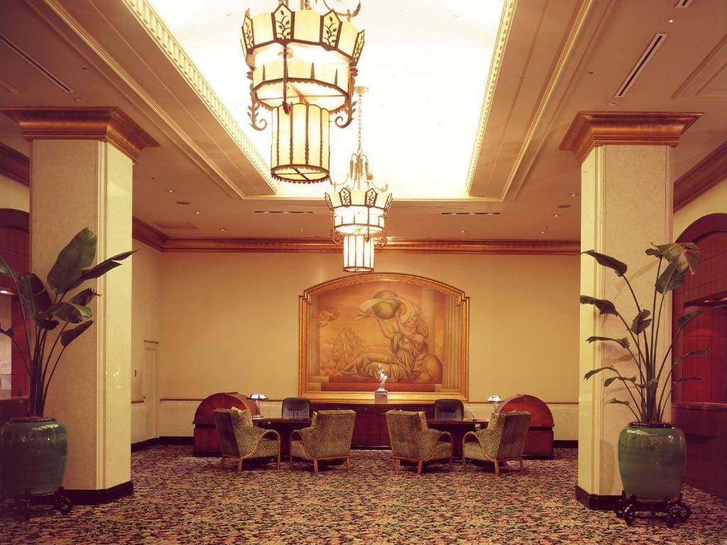 Hotel The Manhattan — 1