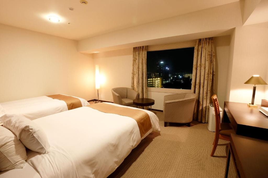 Keisei Hotel Miramare — 5