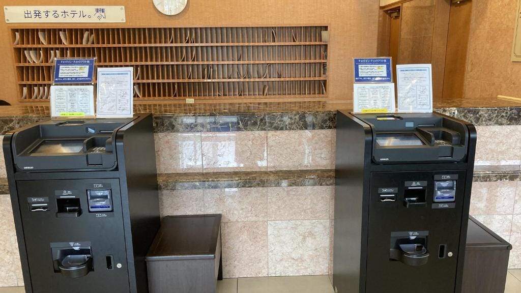 Toyoko Inn Chiba minato Ekimae — 3