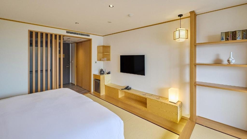 Kumonoue Fuji Hotel Standard room - No Mt Fuji view with open-air bath — 1