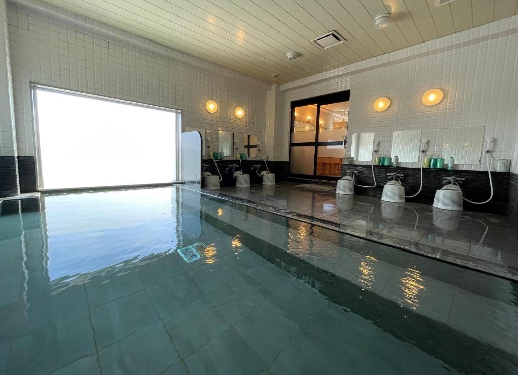 Hotel Route-Inn Fukaya Ekimae — 4