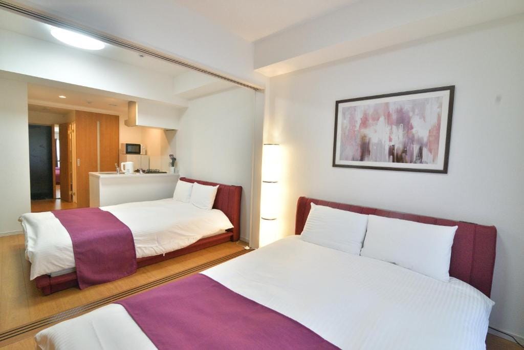 European House Reisen — 1
