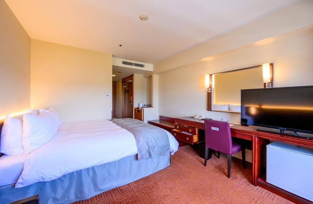 Fukuyama New Castle Hotel — 5