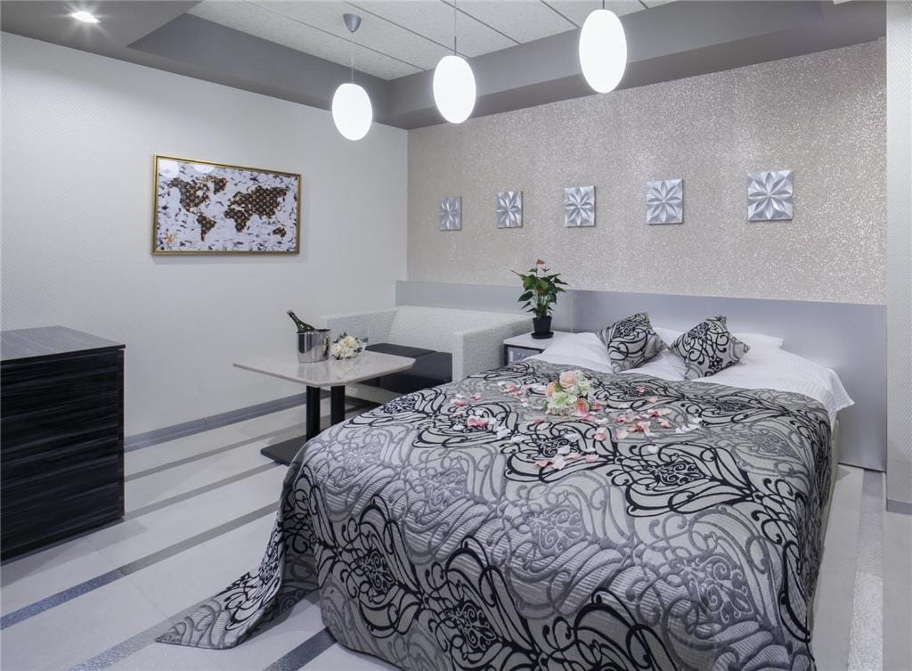 HOTEL xcell — 2