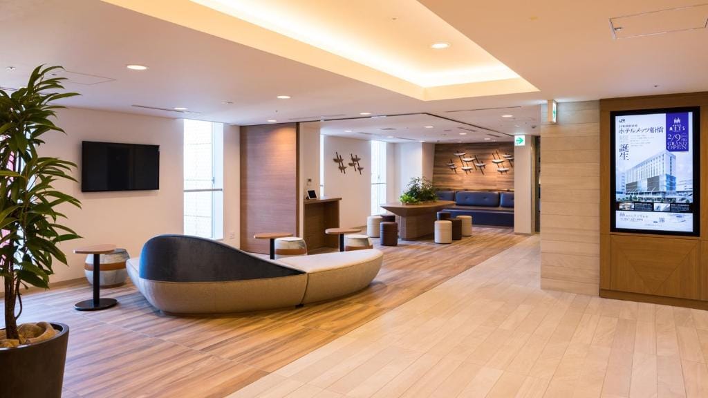 JR-East Hotel Mets Funabashi — 3