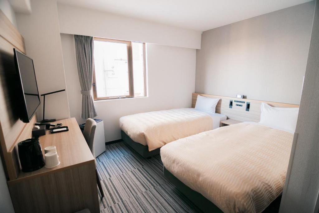 Quintessa Hotel Chiba Funabashi — 2