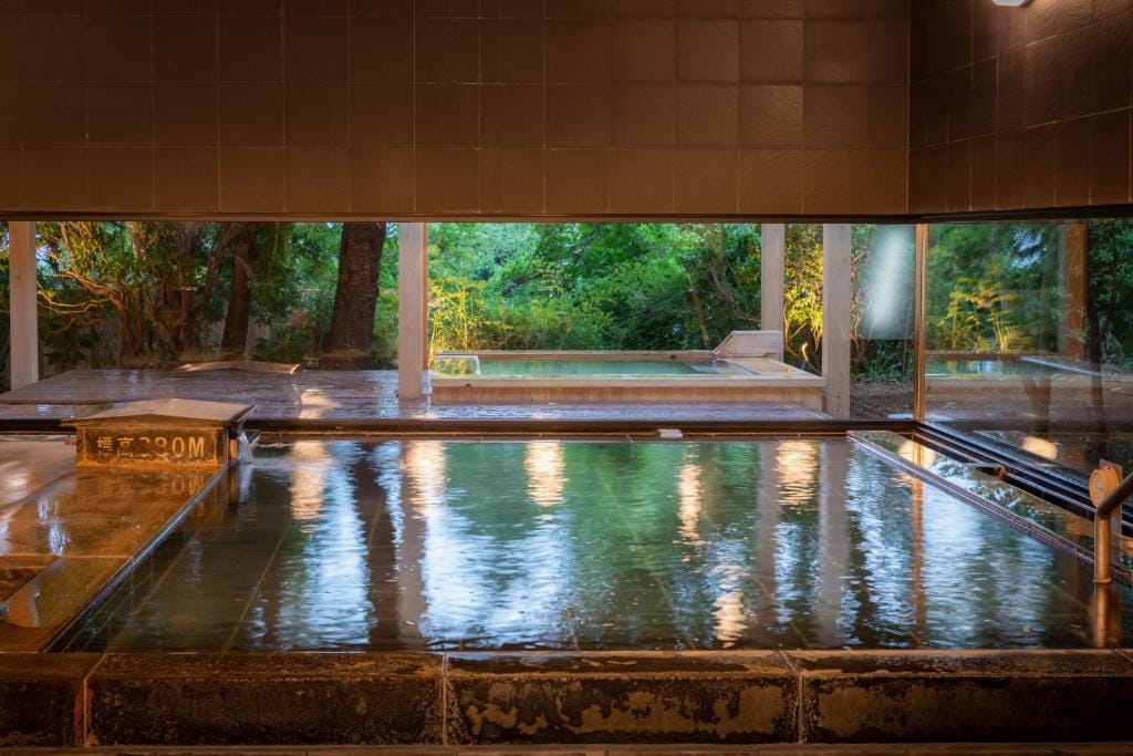 Hakone Honbako 箱根本箱 — 4