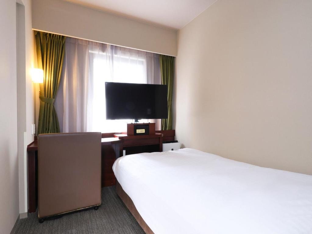 Dormy Inn Himeji Natural Hot Spring — 4