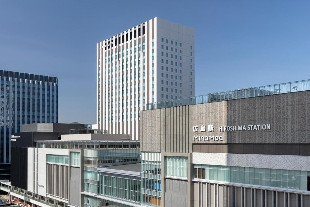 HOTEL GRANVIA HIROSHIMA SOUTH GATE — 1