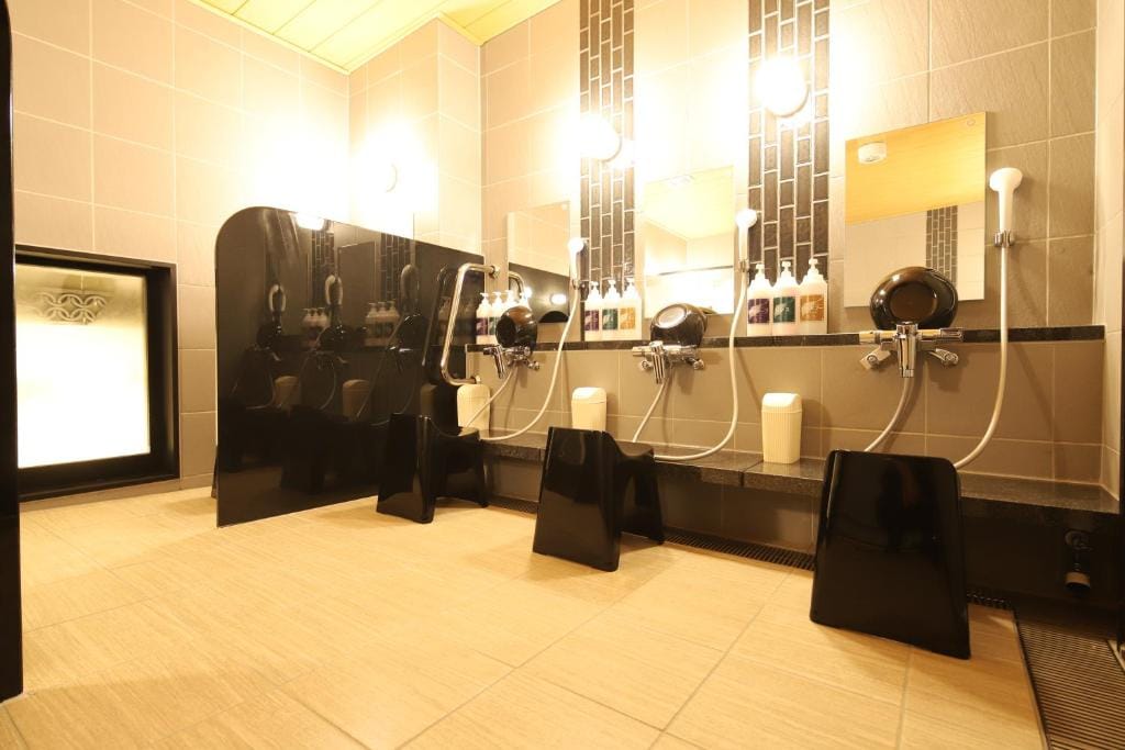 AB Hotel Kani — 3