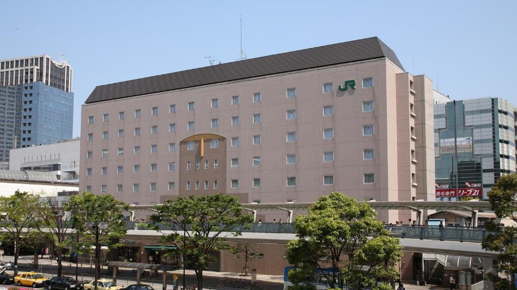 JR-East Hotel Mets Kawasaki — 1