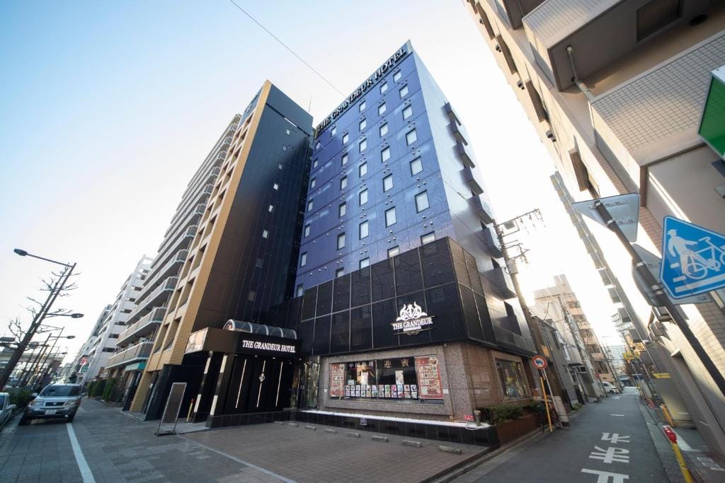 The Grandeur Hotel — 5