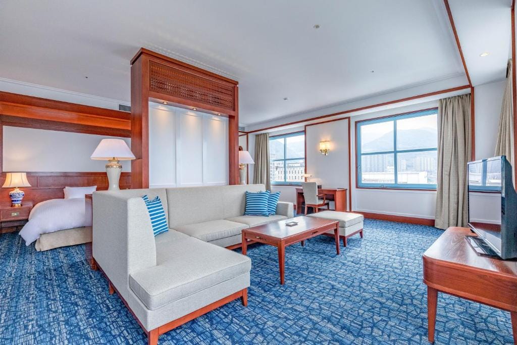 Premier Hotel Mojiko — 4