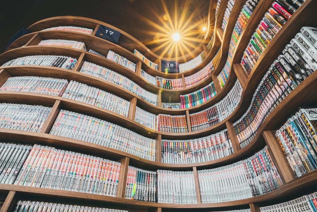 Quintessa Hotel Kokura Comic & Books — 1