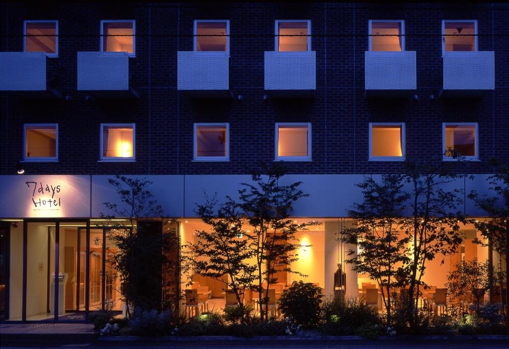 7 Days Hotel — 5