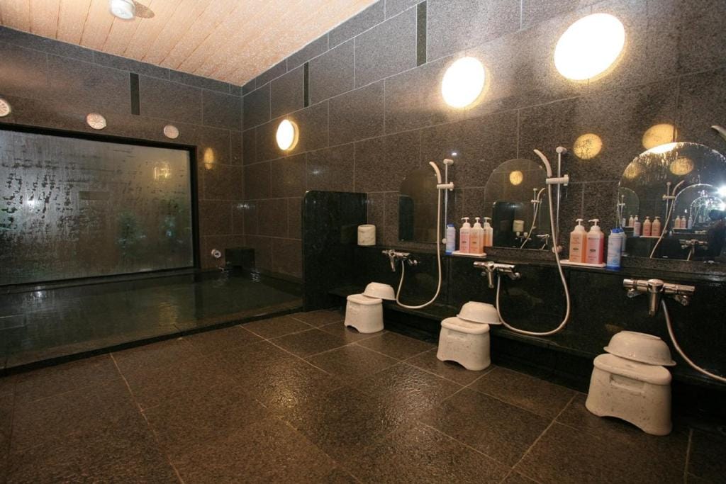 Hotel Route-inn Koriyama Inter — 4