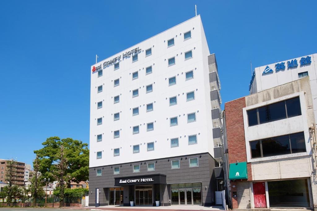 &and COMFY HOTEL Kumamoto Jo View — 1