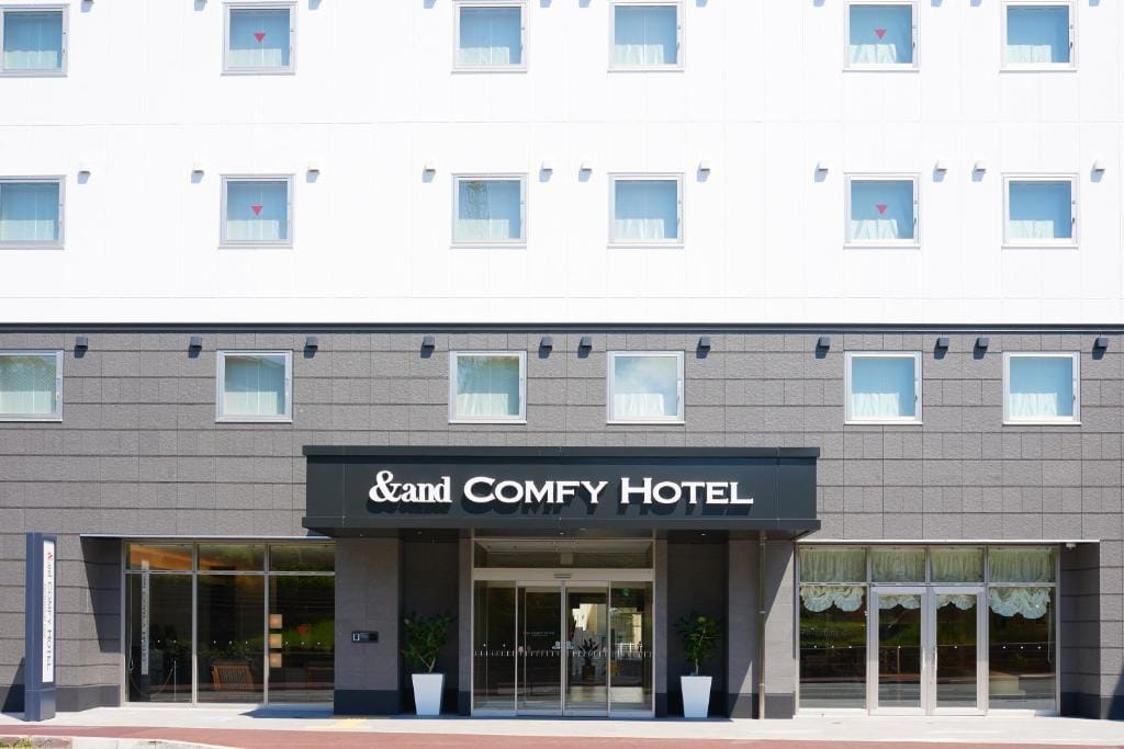 &and COMFY HOTEL Kumamoto Jo View — 4