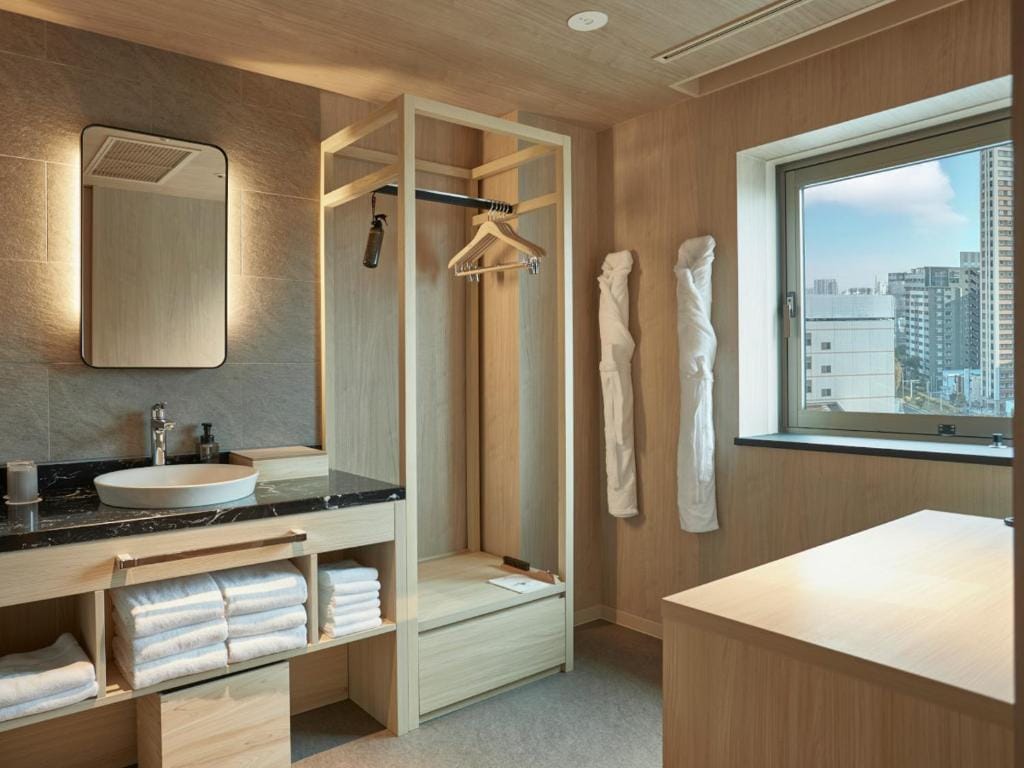 One Station Hotel Kumamoto -DLIGHT LIFE & HOTELS- — 3