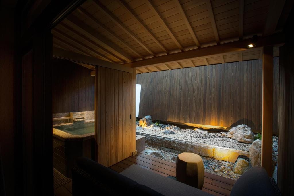Hotel Yuraku Kyo-yasaka — 3