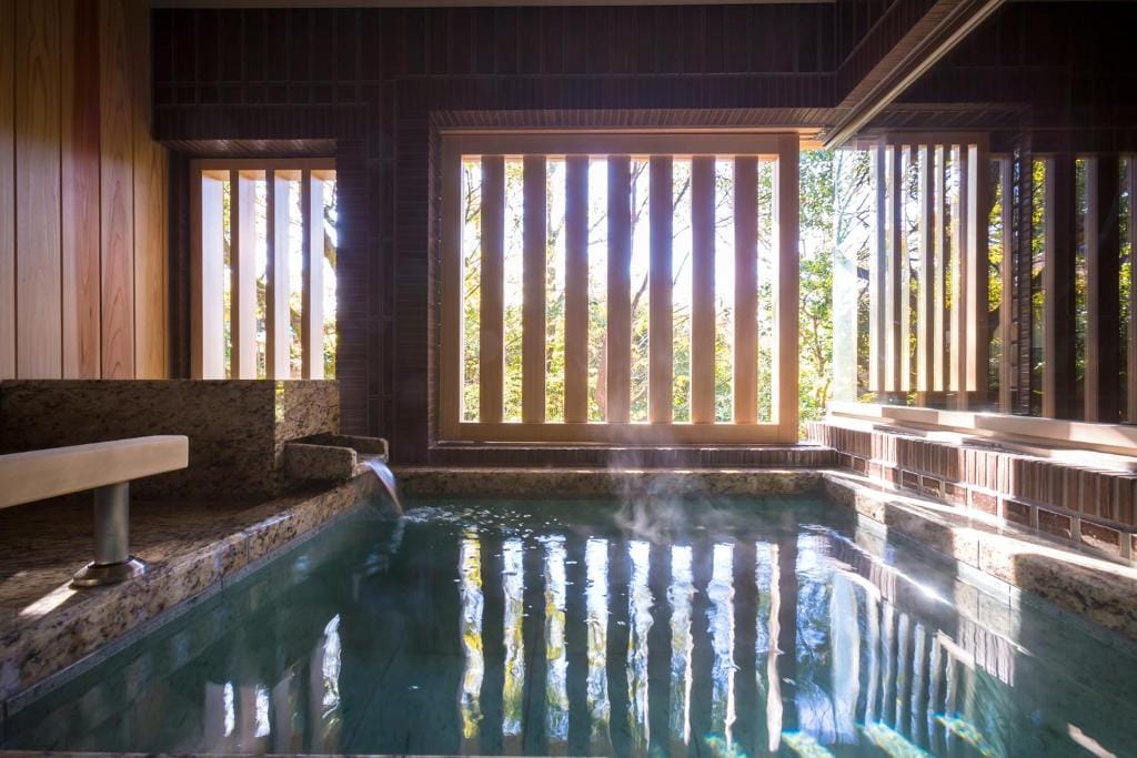 Hotel Yuraku Kyo-yasaka — 4