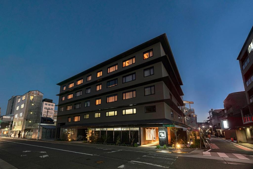 yugen kyoto shijo — 2