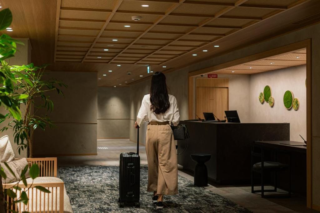 yugen kyoto shijo — 5