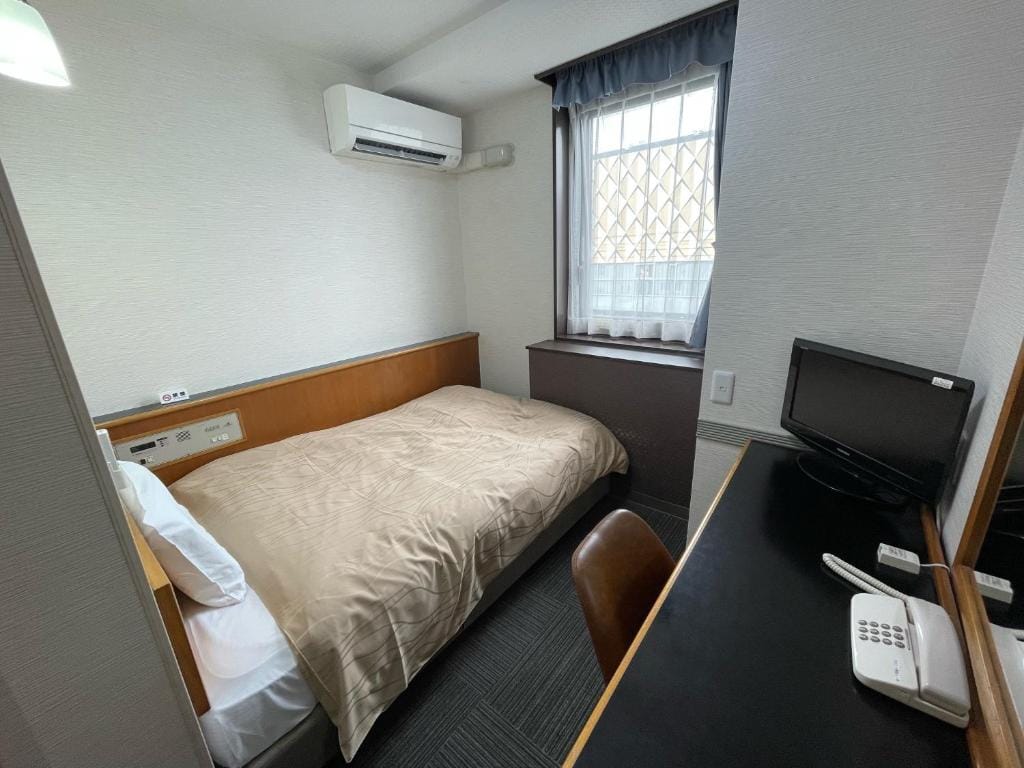 Terminal Hotel Matsuyama — 2