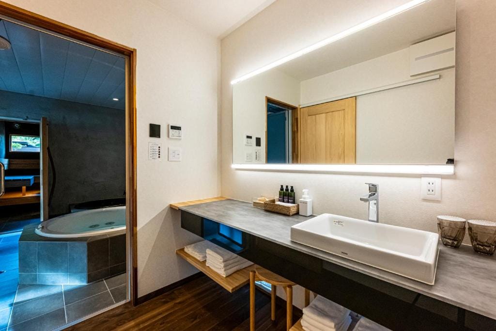 SAUNA VILLA 然 — 3