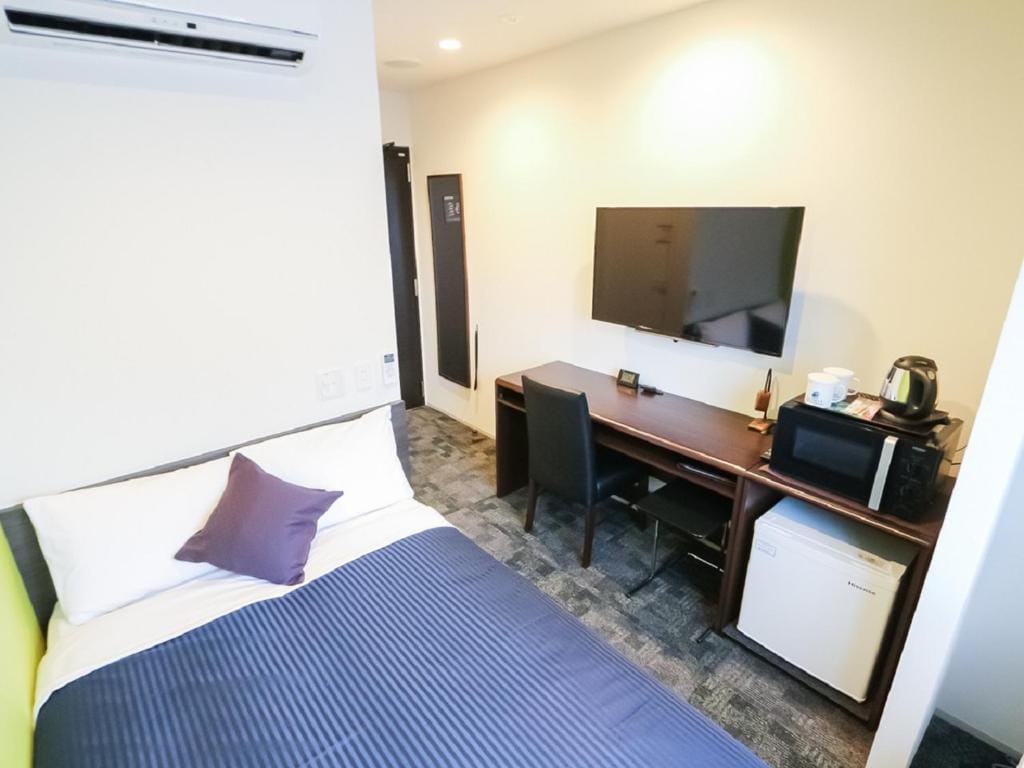 HOTEL LiVEMAX Niigata Ekimae — 2
