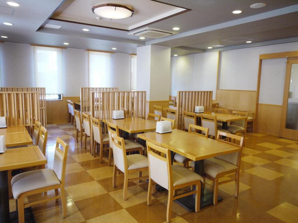 Hotel Route-Inn Niigata Kencho-minami — 5