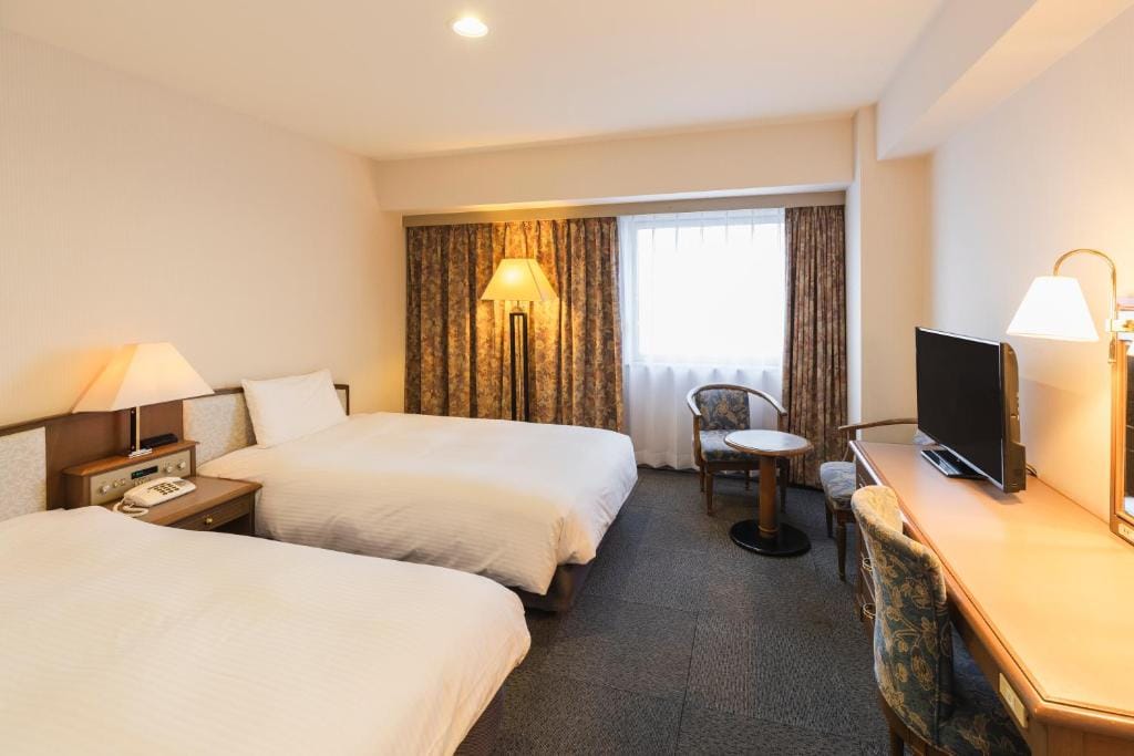 Hotel Sunroute Niigata — 4