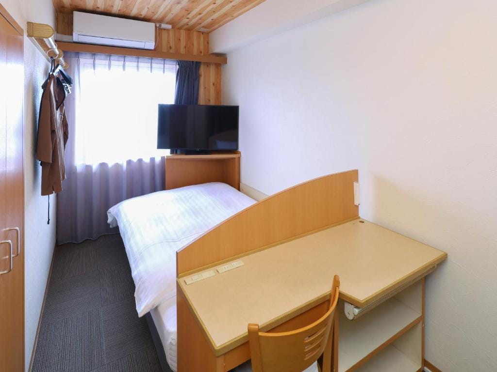 Tennen Onsen Taho-no-Yu Dormy Inn Niigata — 5