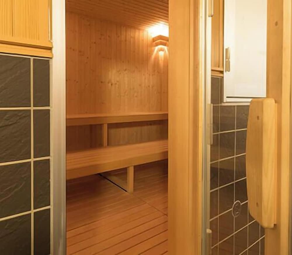 Hotel Topaz Ozai Ekima — 5