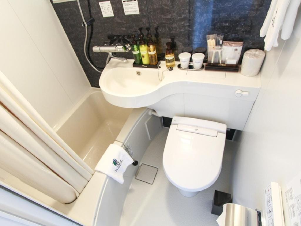 HOTEL LiVEMAX Okayama West — 3
