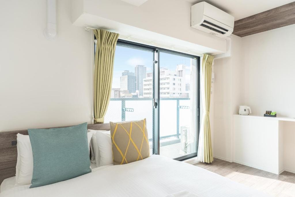 ESLEAD HOTEL Namba Dotonbori East — 4