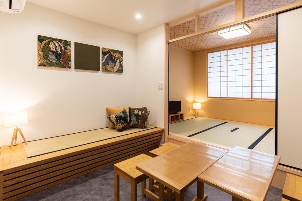 vacation rental SARAKU 茶楽来 — 2