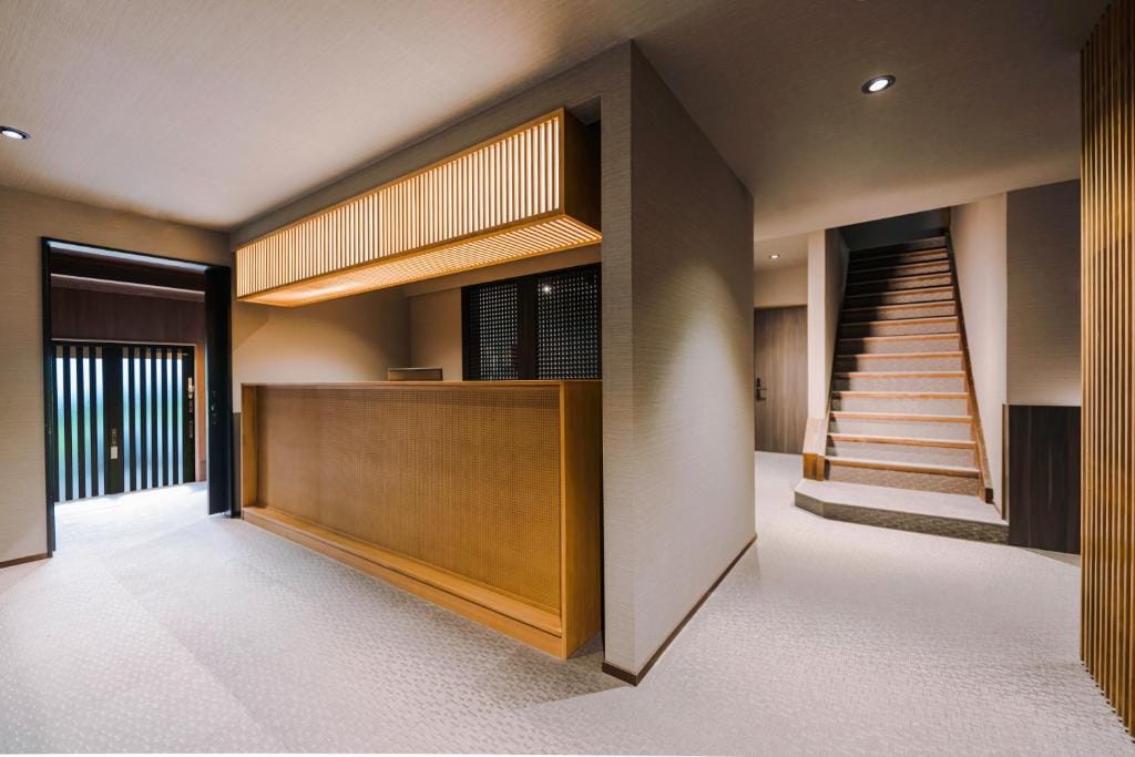SKI INN HAKUBA — 5