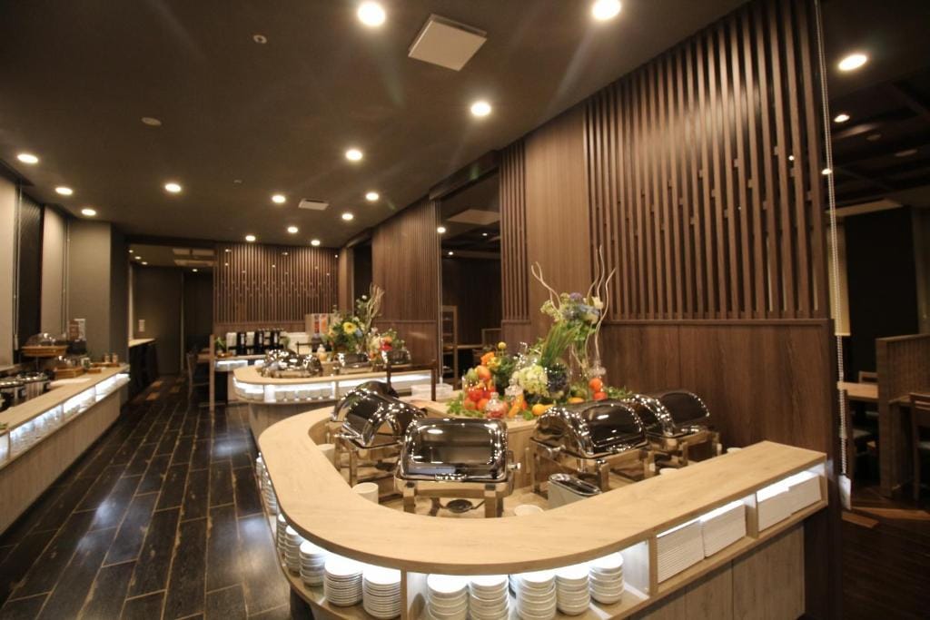 Hotel Route-Inn Sendai Higashi — 4