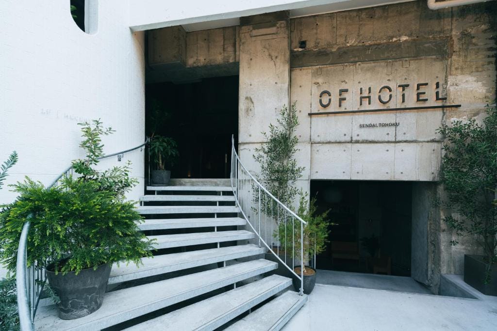 Of Hotel — 1