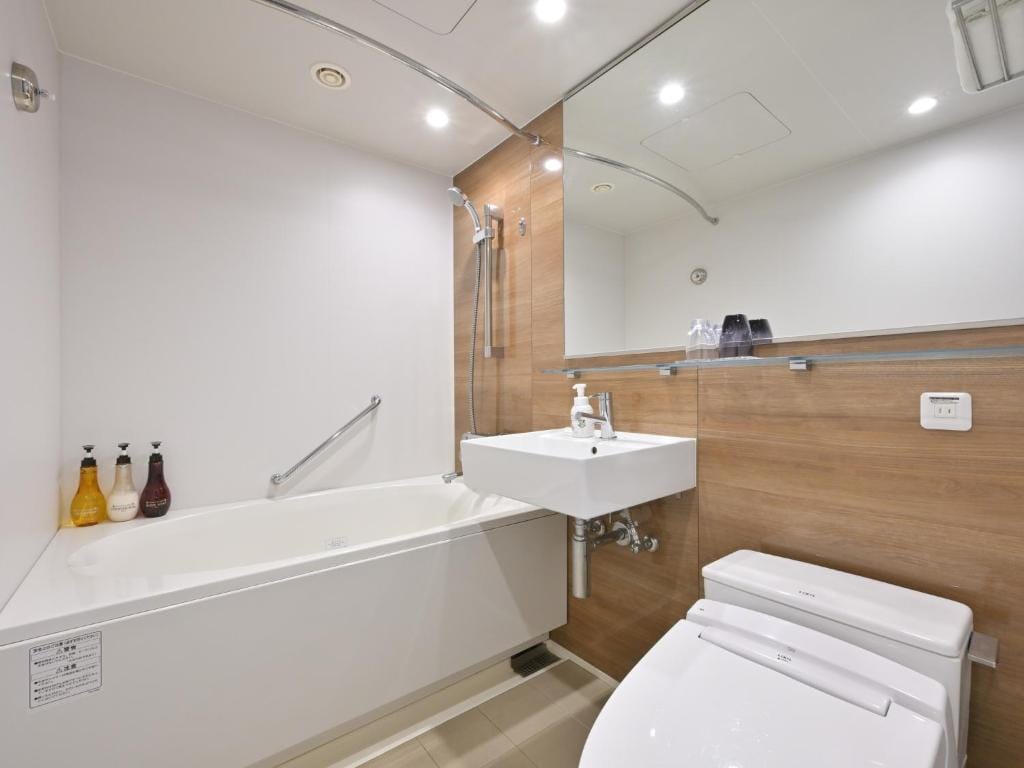 Takamatsu Kokusai Hotel — 3