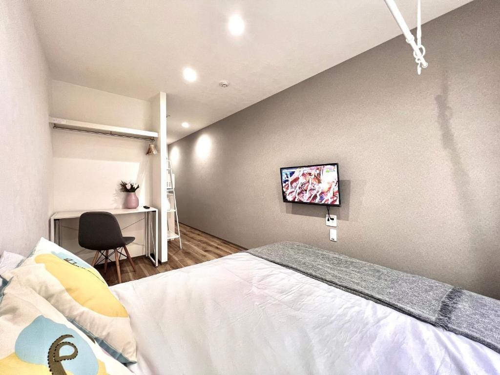 ANX Hostel-AD0080 — 1