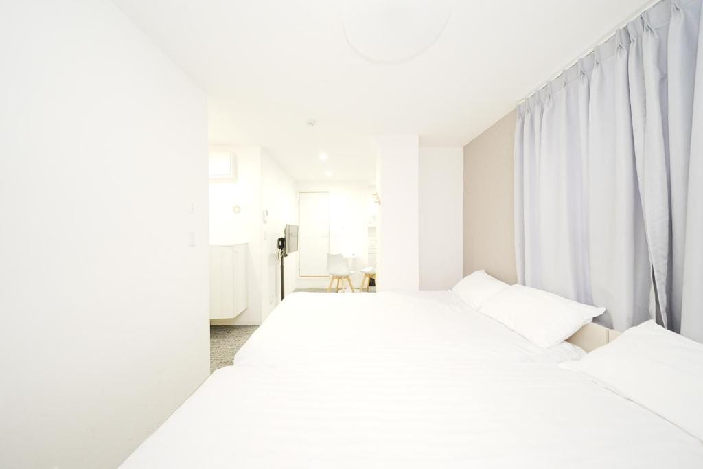 GLOU Koiwa Tokyo - Economic APT in a Japanese Local Shopping Street, with Direct Access to Shinjuku & Akihabara — 5