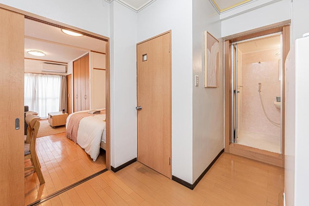 Home Story in Tokyo Hirai&新宿-Ueno-秋葉原まで直通&東京屋語 — 2