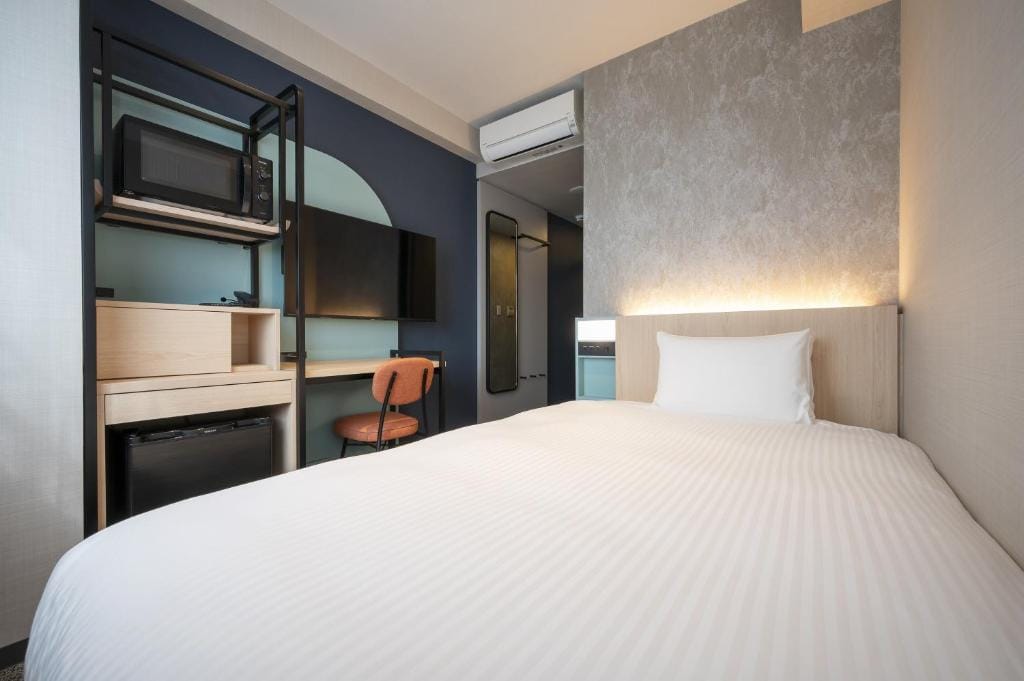 Hotel Lumiere Nishikasai — 1